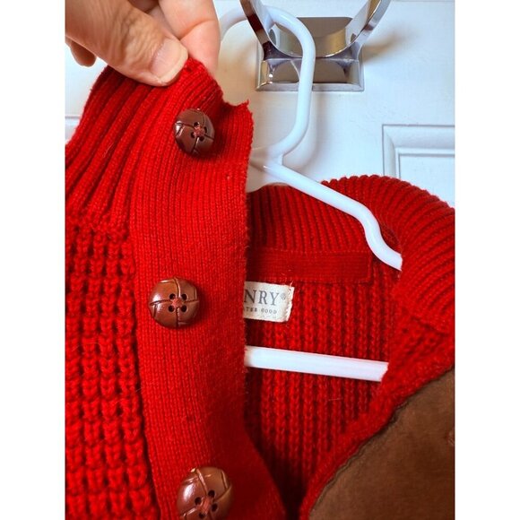 Hope & Henry Youth Boy's Red Sweater wth Elbow Pads and Wooden Buttons SZ S - Picture 5 of 11